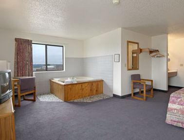 Cherokee Inn Room photo